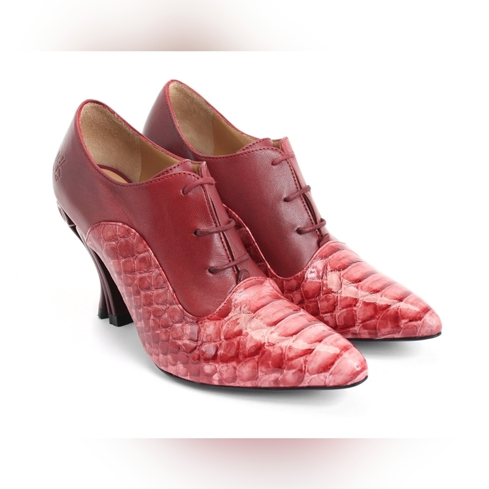 JOHN FLUEVOG Ursula Lace-up heel with patent emboss Leather Red Size 6.5